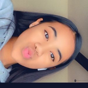 Meet your Posher, Saige